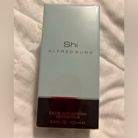 Shi eau de parfum spray Alfred Sung 3.4 fl. Oz. Not opened - Picture 1 of 3